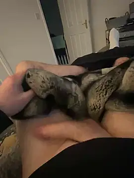 Furdale online show from 02-25-25, 05:40