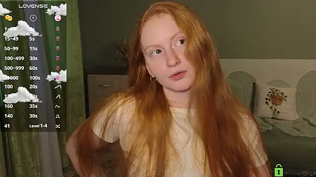 Snapshot of astoria_ross_ chatting on 03-27-26, 03:35 astoria ross online show from 03-27-26, 03:35