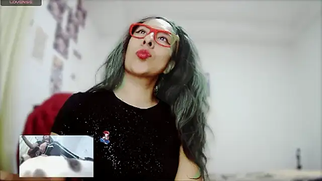 malishka18 online show from 02-26-25, 01:46