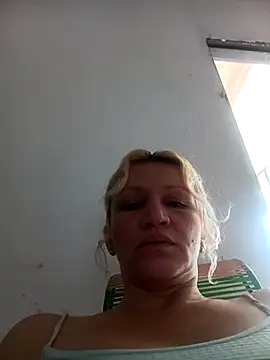 Nicolle Milf online show from 03-08-25, 07:53