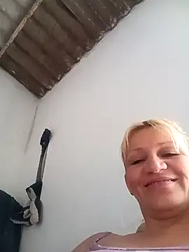 Nicolle Milf online show from 03-07-25, 07:05