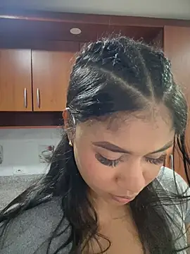 SSCARLETH  online show from 02-05-26, 10:33