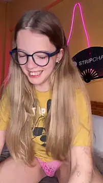 -veranito- online show from 04-15-26, 03:12