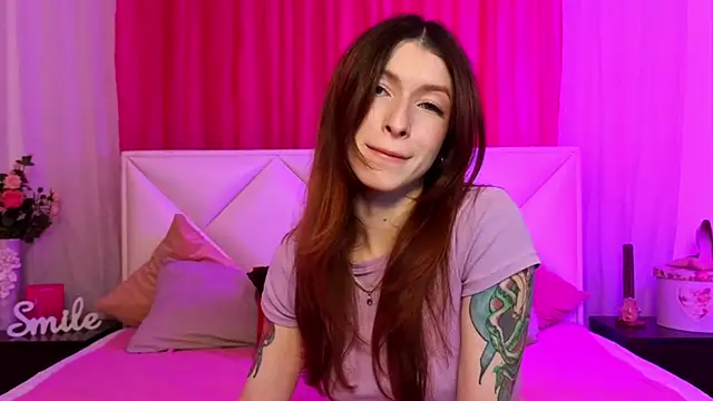 WildRedBerry online show from 12-03-25, 09:42