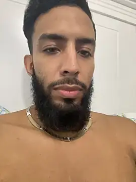 Snapshot of Alessandro__Rossi chatting on 10-28-25, 09:19 Alessandro Rossi online show from 10-28-25, 09:19