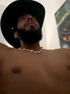 Snapshot of Alessandro__Rossi chatting on 11-08-25, 08:23 Alessandro Rossi online show from 11-08-25, 08:23