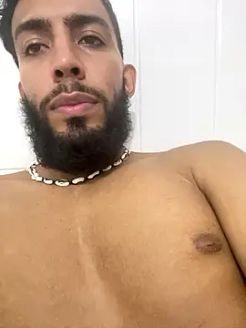 Snapshot of Alessandro__Rossi chatting on 01-15-26, 01:58 Alessandro Rossi online show from 01-15-26, 01:58