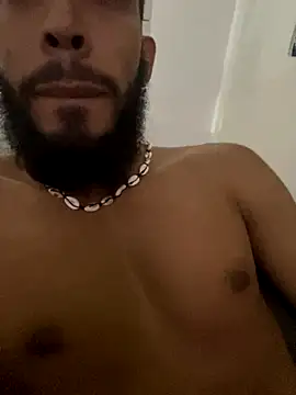 Snapshot of Alessandro__Rossi chatting on 11-12-25, 09:40 Alessandro Rossi online show from 11-12-25, 09:40