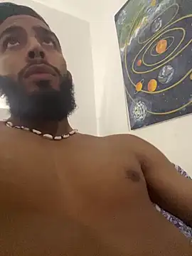 Snapshot of Alessandro__Rossi chatting on 10-26-25, 01:17 Alessandro Rossi online show from 10-26-25, 01:17