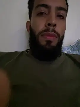 Snapshot of Alessandro__Rossi chatting on 02-07-26, 05:43 Alessandro Rossi online show from 02-07-26, 05:43