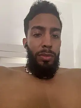 Snapshot of Alessandro__Rossi chatting on 02-06-26, 10:28 Alessandro Rossi online show from 02-06-26, 10:28