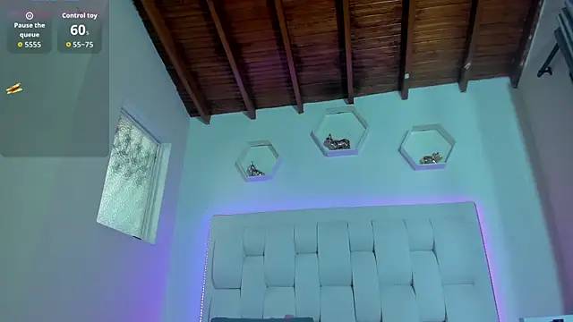 shanakendall online show from 11-18-25, 03:04