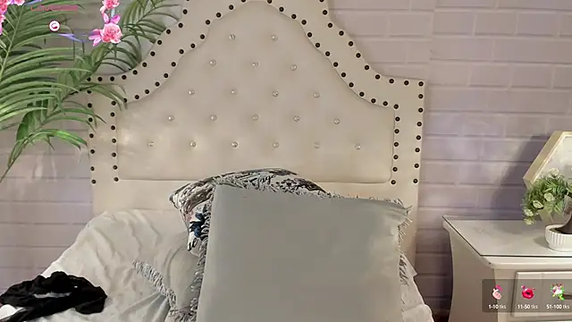 Snapshot of _Eurekaa_ chatting on 03-15-25, 11:50 Eurekaa online show from 03-15-25, 11:50