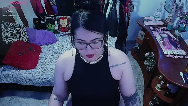 lufek23 online show from 09-16-25, 12:00