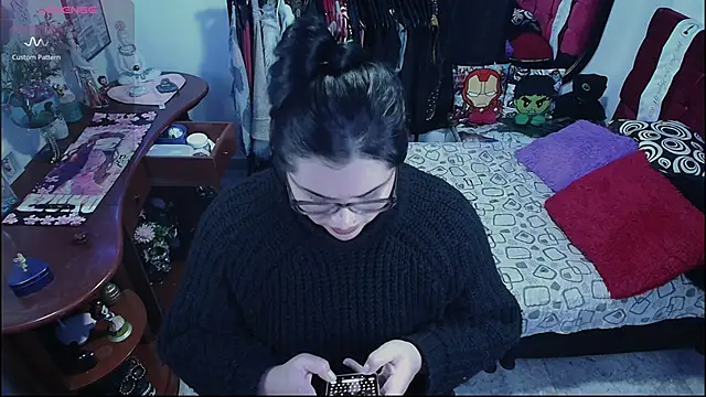 lufek23 online show from 09-24-25, 12:40