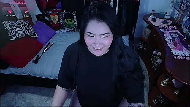 lufek23 online show from 11-07-25, 08:13