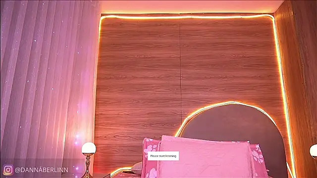 danna berlin  online show from 02-12-26, 07:24