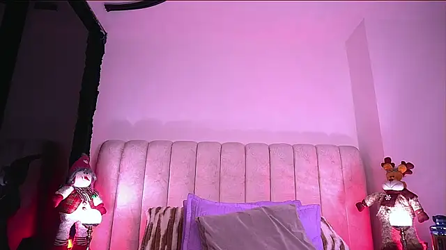 danna berlin  online show from 11-08-25, 07:17