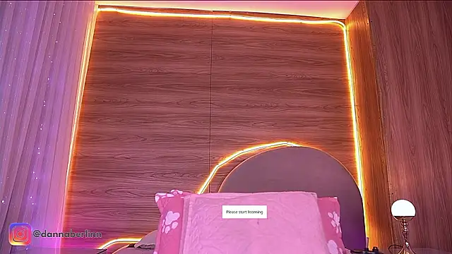 danna berlin  online show from 03-06-26, 08:26