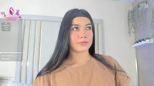 Snapshot of Natasharuso chatting on 09-11-25, 11:43 Natasharuso online show from 09-11-25, 11:43