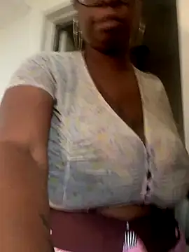 Goddesskarisma online show from 10-31-25, 12:18