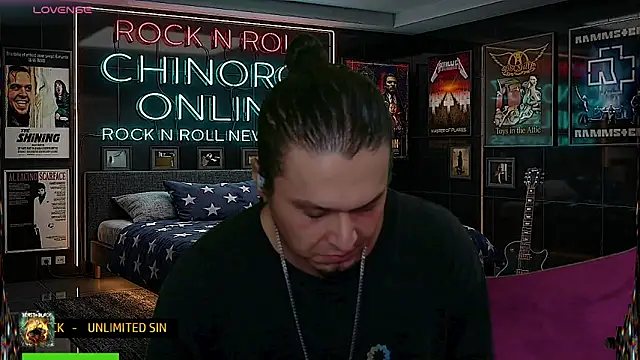 Snapshot of chino_roz chatting on 05-27-26, 06:04 chino roz online show from 05-27-26, 06:04