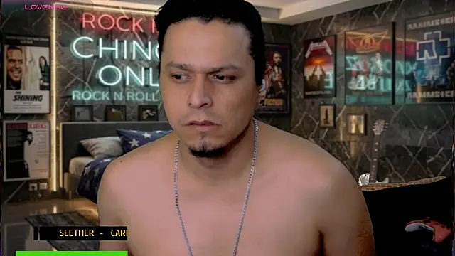 Snapshot of chino_roz chatting on 07-23-26, 11:22 chino roz online show from 07-23-26, 11:22