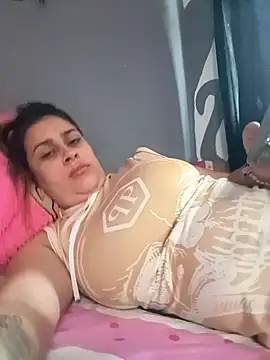 Latina sexy1 online show from 11-10-25, 01:38