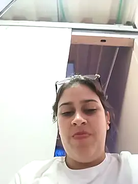 Snapshot of Latina_sexy1 chatting on 09-24-25, 05:52 Latina sexy1 online show from 09-24-25, 05:52