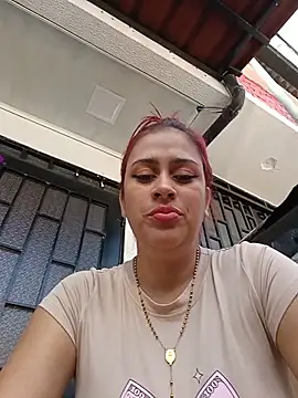 Snapshot of Latina_sexy1 chatting on 06-20-26, 03:17 Latina sexy1 online show from 06-20-26, 03:17