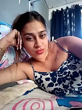 Latina sexy1 online show from 03-15-26, 05:42