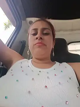 Snapshot of Latina_sexy1 chatting on 07-16-26, 03:20 Latina sexy1 online show from 07-16-26, 03:20