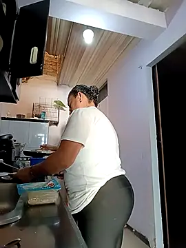 Latina sexy1 online show from 03-19-26, 02:39