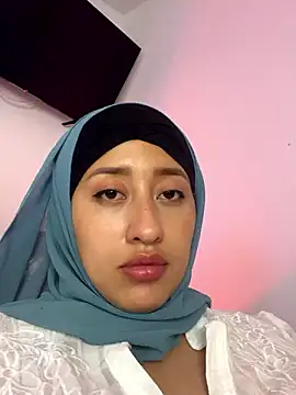 Snapshot of adila_anich chatting on 12-04-24, 03:42 adila anich online show from 12-04-24, 03:42