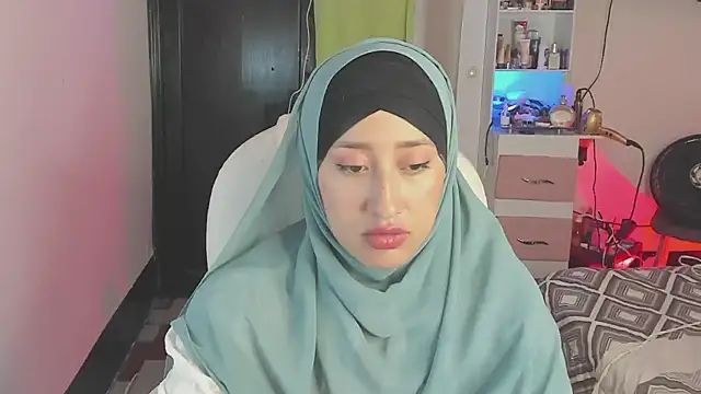 Snapshot of adila_anich chatting on 12-04-24, 12:24 adila anich online show from 12-04-24, 12:24