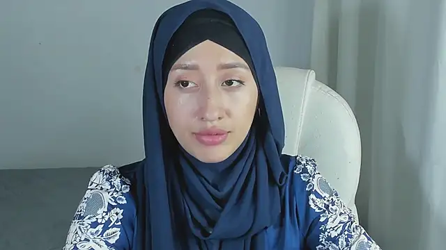 Snapshot of adila_anich chatting on 03-06-25, 05:22 adila anich online show from 03-06-25, 05:22