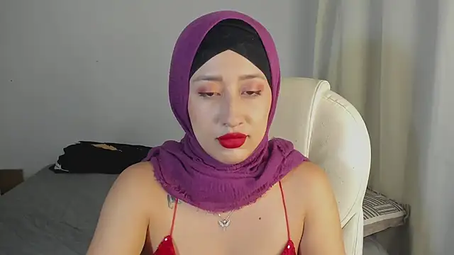 Snapshot of adila_anich chatting on 03-18-25, 10:37 adila anich online show from 03-18-25, 10:37