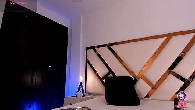 Aron cruz online show from 03-05-26, 01:19