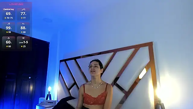Aron cruz online show from 06-03-26, 01:23