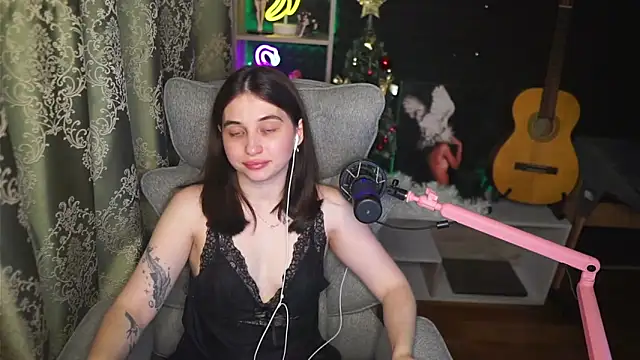 Snapshot of delicatedBailey chatting on 07-26-26, 02:40 delicatedBailey online show from 07-26-26, 02:40