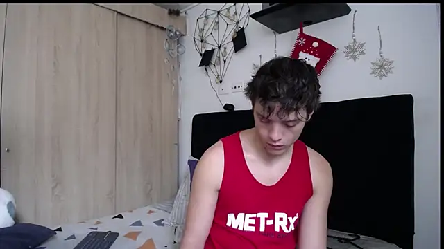 Santiago kiler online show from 11-22-25, 04:06