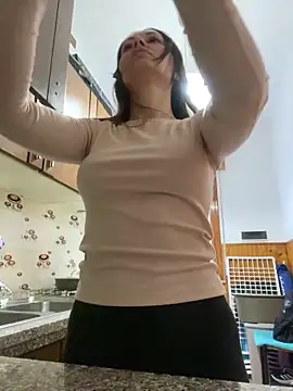 Snapshot of Natalieass chatting on 01-31-25, 10:20 Natalieass online show from 01-31-25, 10:20