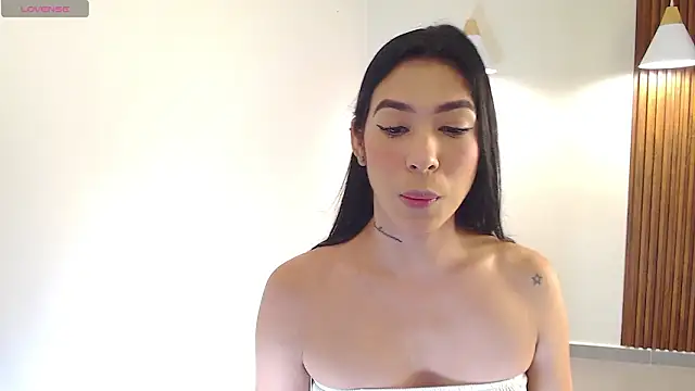 Sassy--Girl online show from 02-25-26, 03:12