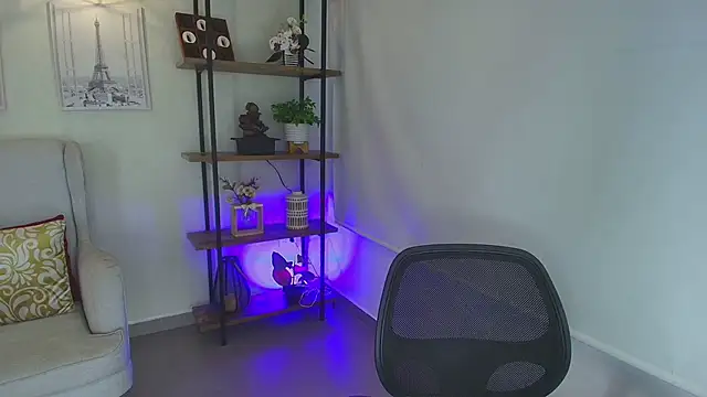 Sassy--Girl online show from 04-16-26, 06:52