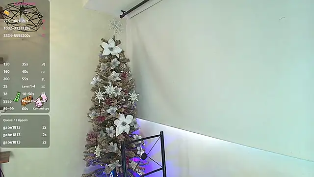 Snapshot of Sassy--Girl chatting on 12-02-25, 06:09 Sassy--Girl online show from 12-02-25, 06:09