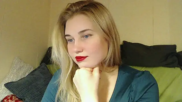 Snapshot of mmmPinUpGirl chatting on 10-08-25, 05:57 mmmPinUpGirl online show from 10-08-25, 05:57