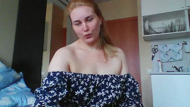 mmmPinUpGirl online show from 07-08-26, 11:00