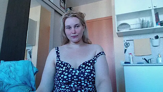 mmmPinUpGirl online show from 07-16-26, 08:00