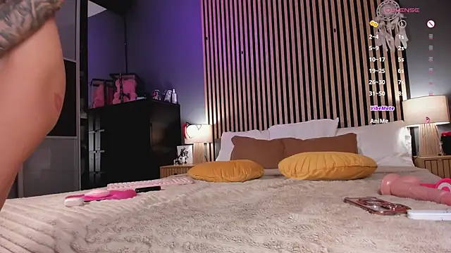 WILD-ANGEL777 online show from 04-09-26, 07:03