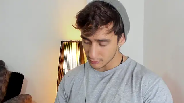 AlexRivera6 online show from 11-22-25, 08:51